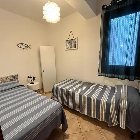Casa Vacanze D Amare Apartment *